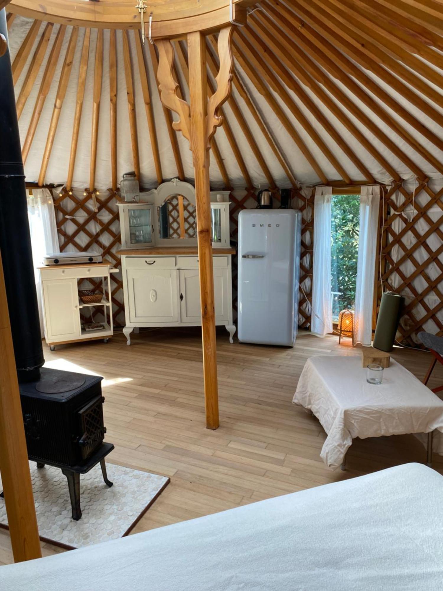 Ons Yurt Huisje In Het Bos Hollandsche Rading Buitenkant foto