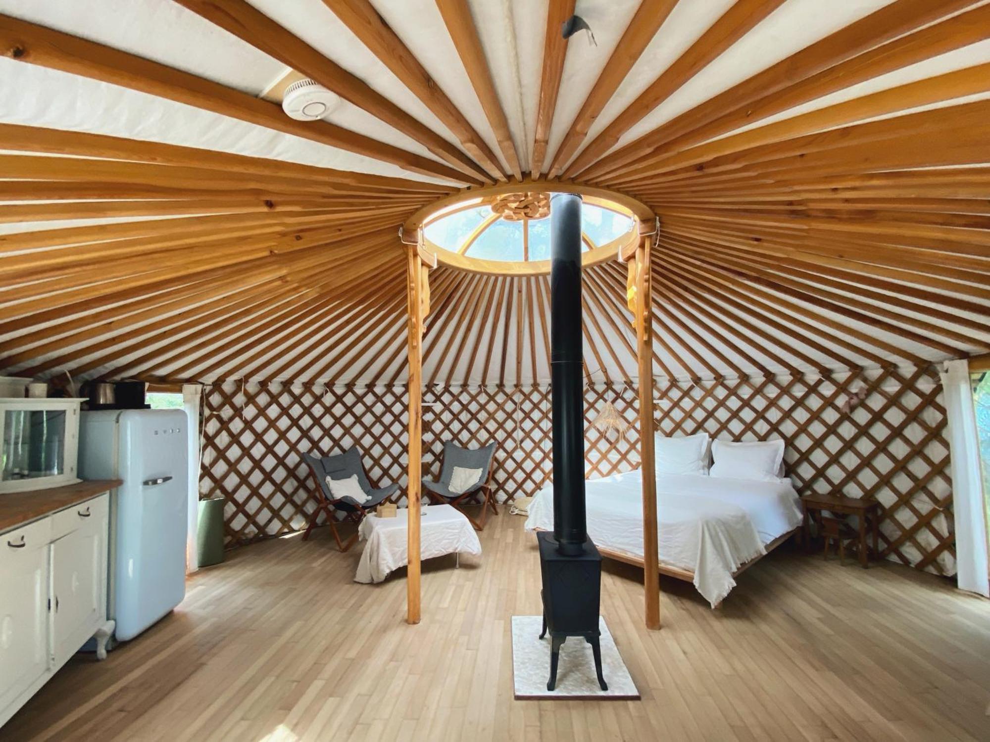 Ons Yurt Huisje In Het Bos Hollandsche Rading Buitenkant foto