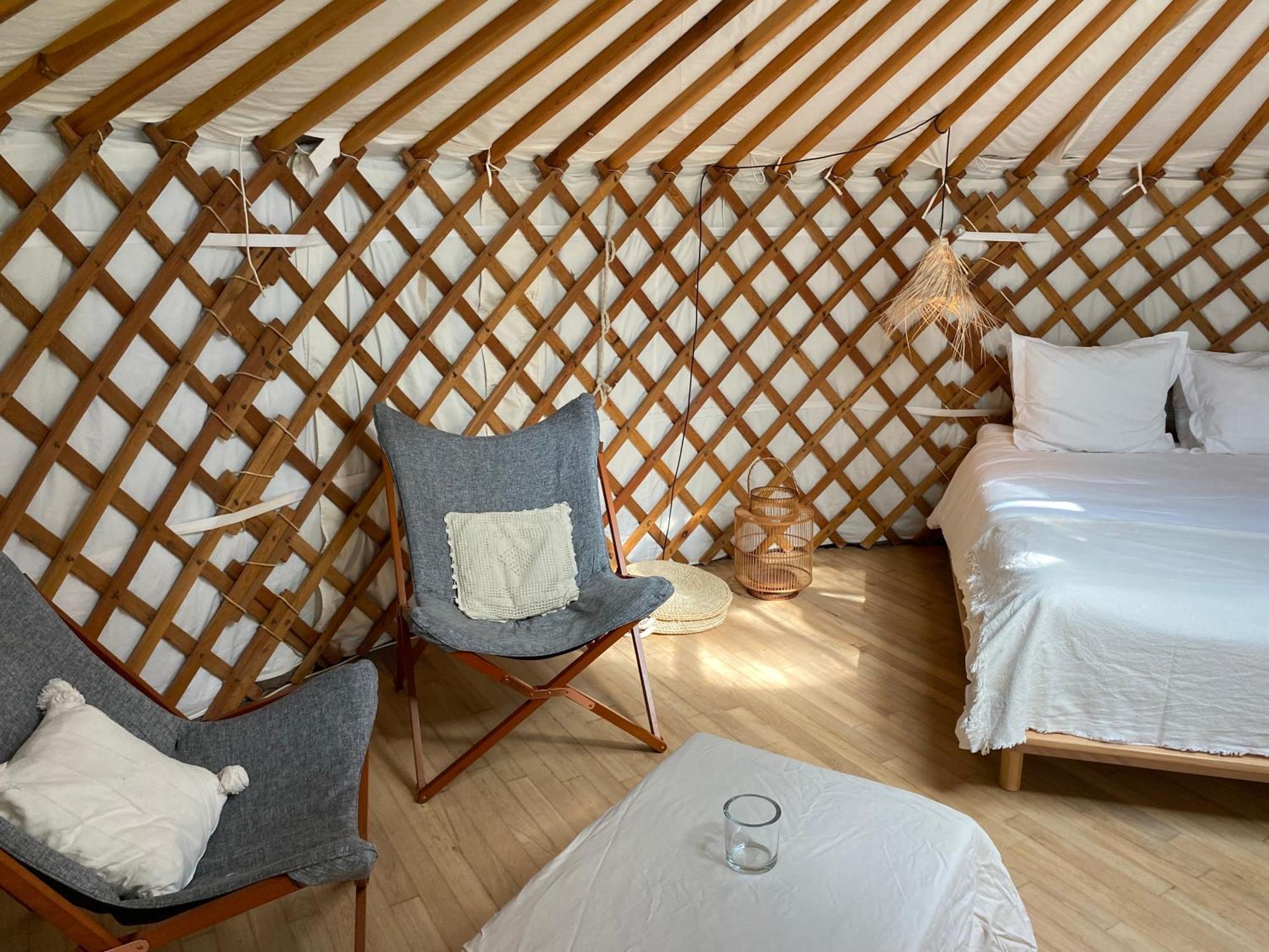 Ons Yurt Huisje In Het Bos Hollandsche Rading Buitenkant foto